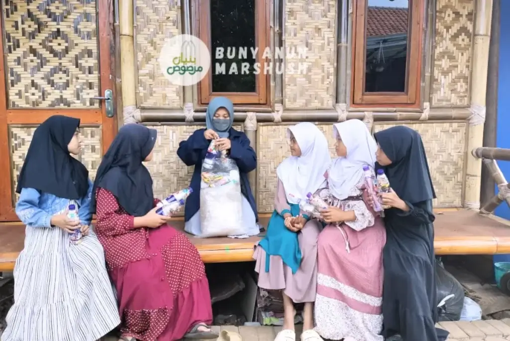daur ulang botol plastik